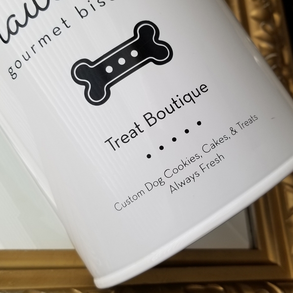 ❗Metal White and Black Dog Treat Jar with Top Handle❗ - Picture 4 of 7